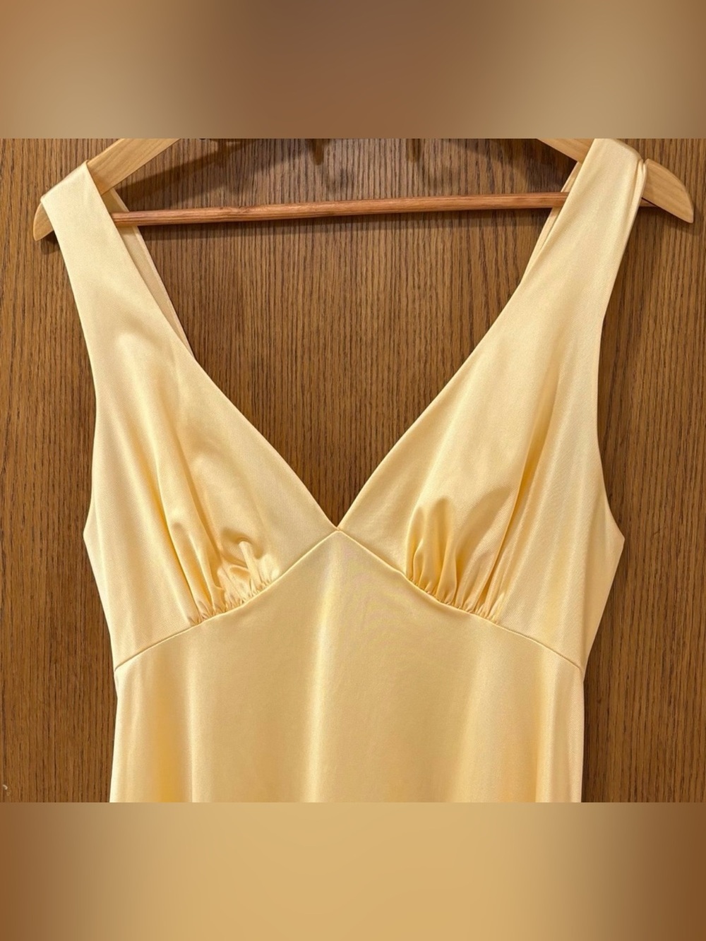 Vintage Vanity Fair Satin V-Neck Slip in Soft Champagne - Picture 2 of 10